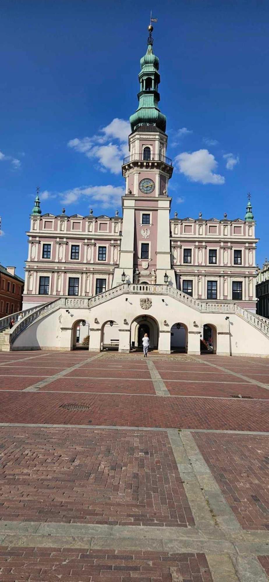 Family Apartament Zamość Exteriör bild