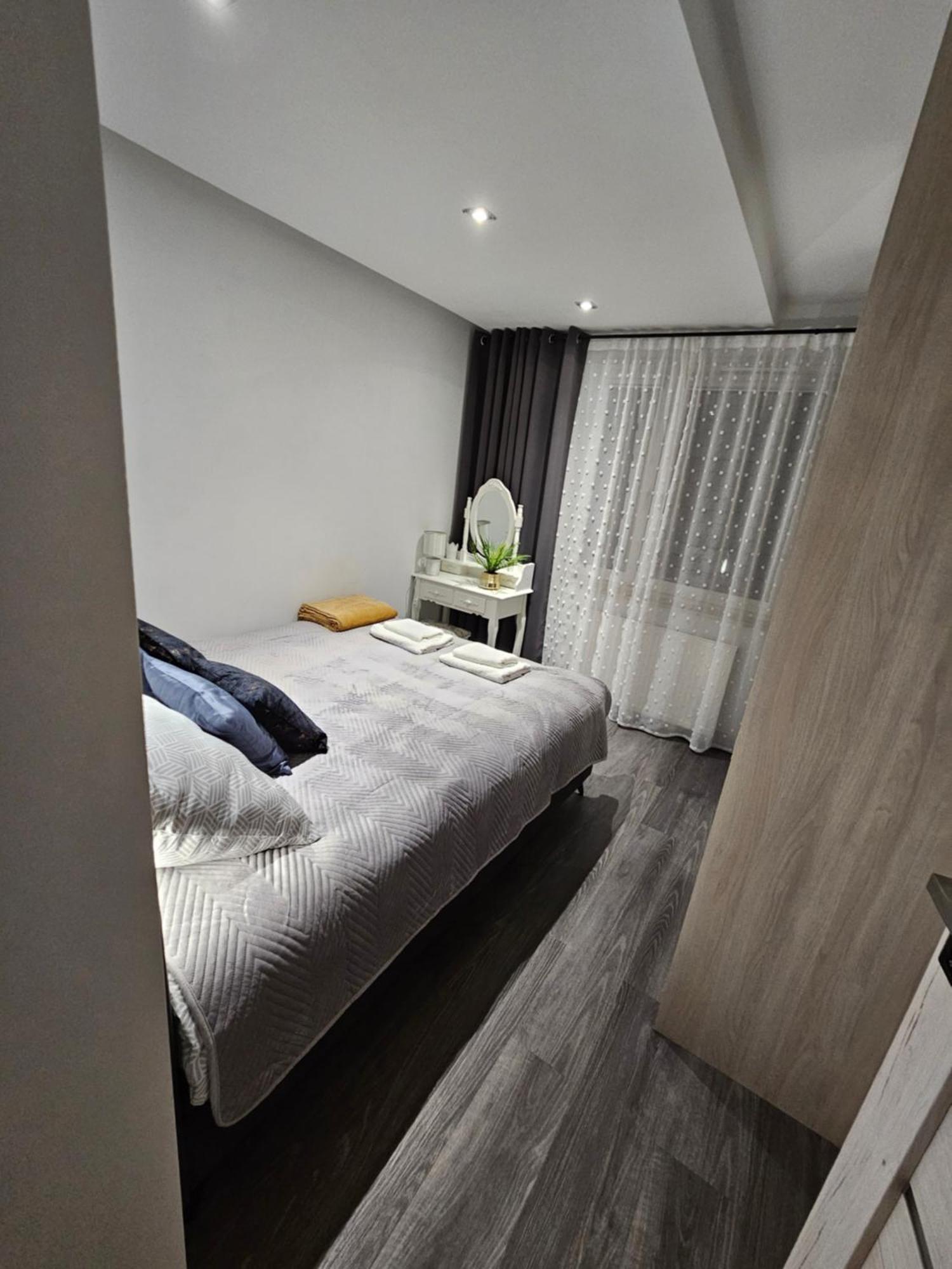 Family Apartament Zamość Exteriör bild